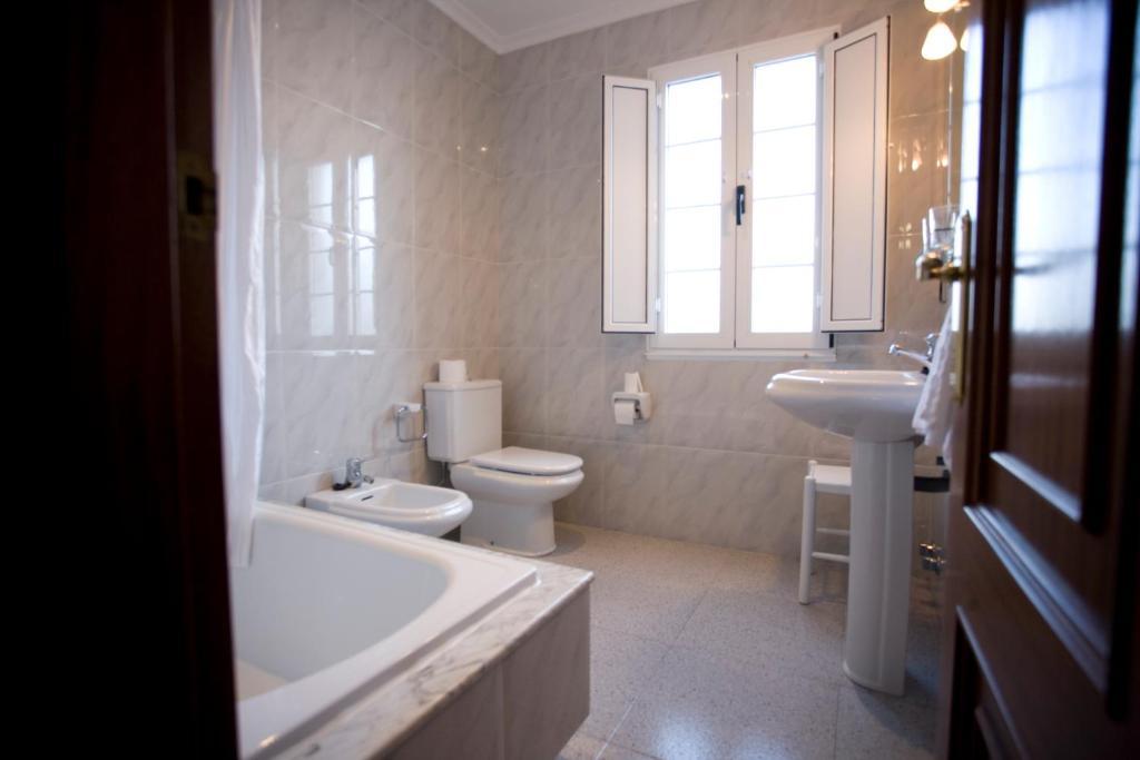 Hostal La Casilla Guitiriz Habitación foto